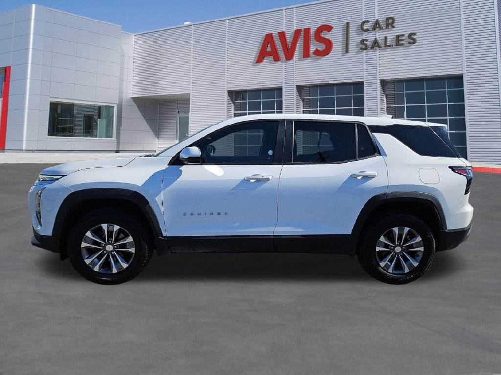 Used 2026 Chevrolet Equinox LT FWD image 10