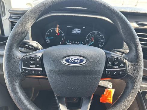 Used 2022 Ford Transit 350 XLT RWD image 30