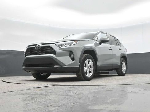 Used 2021 Toyota RAV4 XLE w/ Convenience Package image 43