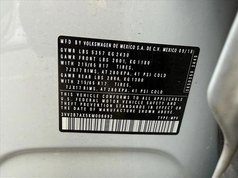 Used 2019 Volkswagen Tiguan SE image 25