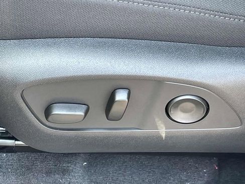 New 2026 GMC Acadia Elevation image 14