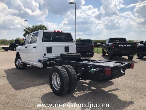 New 2026 RAM 3500 Tradesman w/ Chrome Appearance Group image 5