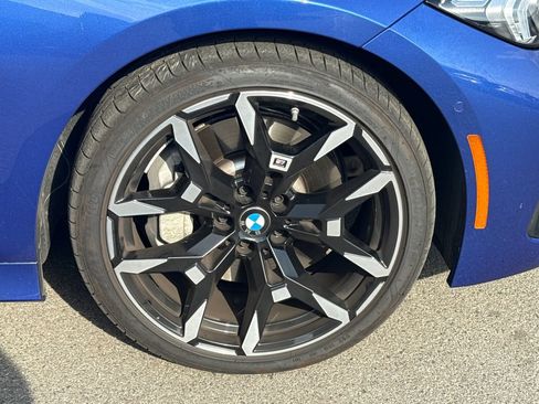Used 2026 BMW 330i Sedan w/ M Sport Package RWD image 7