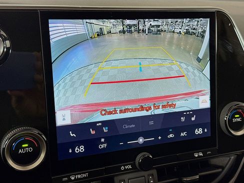 Used 2025 Lexus NX 250 250 Premium w/ Accessory Package (Z1) image 14