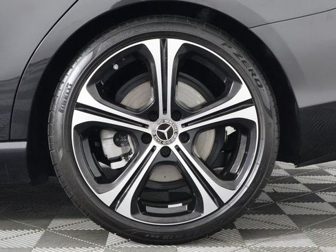 Used 2022 Mercedes-Benz C 300 Sedan image 16