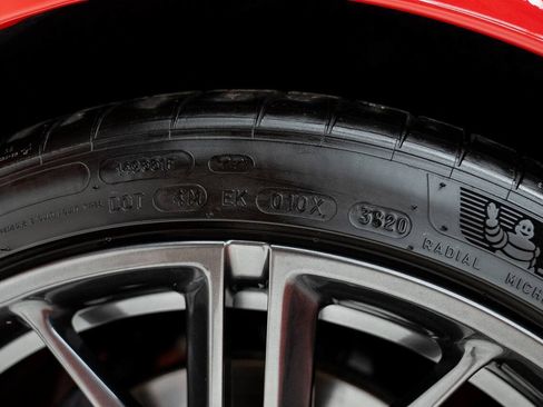 Used 2018 Chevrolet Camaro SS RWD image 38