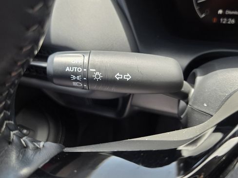 Used 2025 Honda HR-V EX-L image 25
