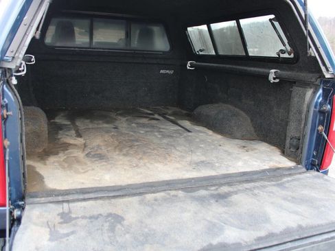 Used 2020 Chevrolet Silverado 2500 High Country w/ Z71 Off-Road Package image 13