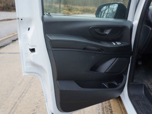 Used 2020 Mercedes-Benz Metris w/ Safety Package image 20