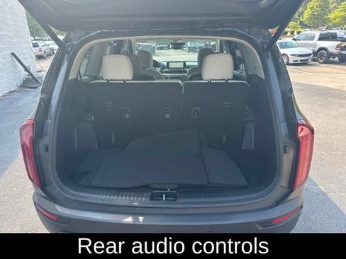 Used 2022 Kia Telluride EX w/ EX Premium Package AWD/4WD image 11
