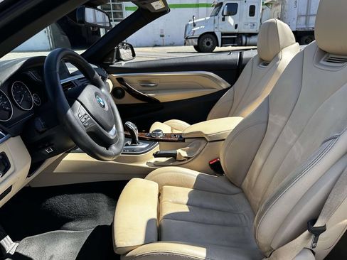 Used 2018 BMW 440i xDrive Convertible AWD/4WD image 23