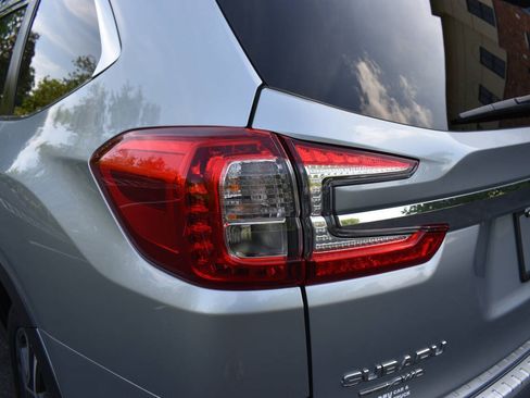 Used 2023 Subaru Ascent Touring AWD/4WD image 41