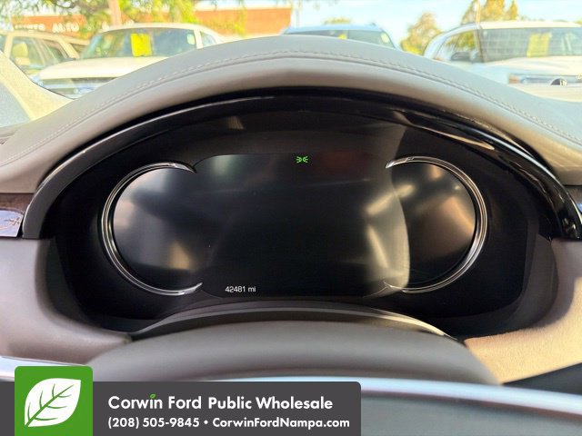 Used 2016 Cadillac XTS Vsport Platinum AWD/4WD image 19