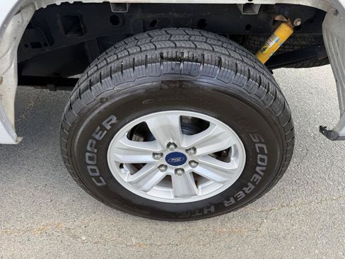 Used 2016 Ford F150 XLT AWD/4WD image 7