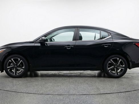 Used 2025 Nissan Sentra SV FWD image 4
