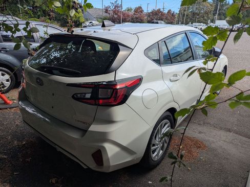 Used 2024 Subaru Impreza 2.0i AWD/4WD image 8