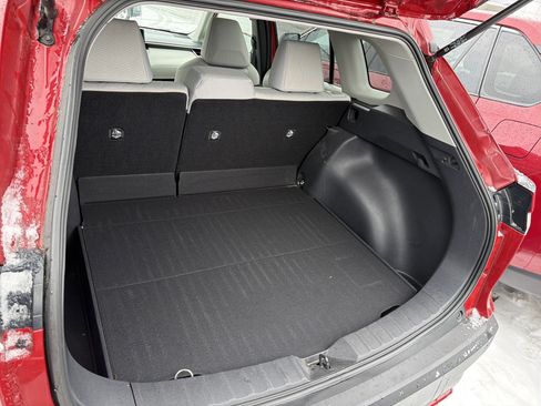 Used 2022 Toyota Corolla Cross LE w/ Black Badges Package (TMS) image 22