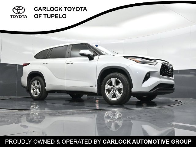 Used 2023 Toyota Highlander LE AWD/4WD image 65