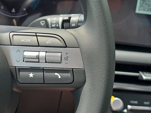New 2026 Hyundai Tucson SE FWD image 24