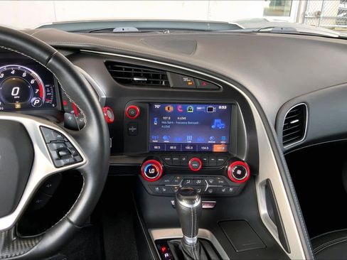 Used 2016 Chevrolet Corvette Z06 w/ 3LZ Preferred Equipment Group image 7