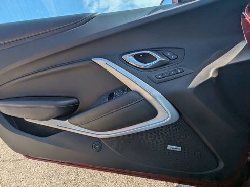 Used 2017 Chevrolet Camaro LT RWD image 30