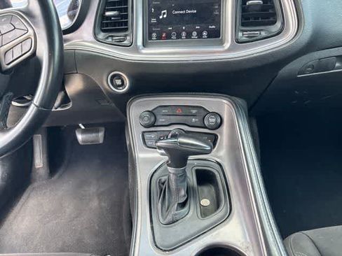 Used 2023 Dodge Challenger SXT RWD image 17