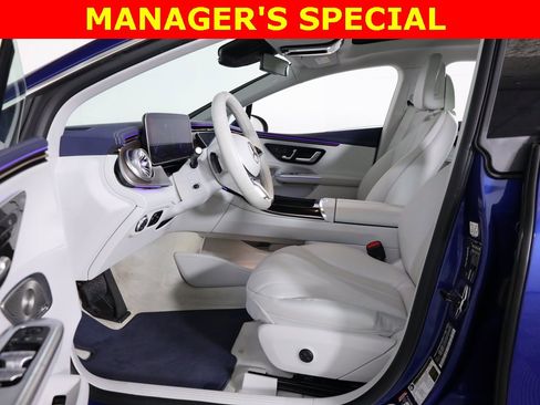 Certified 2023 Mercedes-Benz EQE 350+ 4MATIC Sedan w/ Exclusive Trim Package image 33