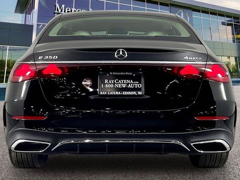 New 2026 Mercedes-Benz E 350 4MATIC Sedan image 4