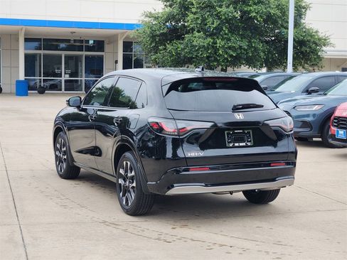 New 2026 Honda HR-V EX-L image 4
