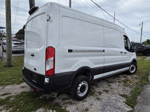 Used 2023 Ford Transit 250 Medium Roof w/ Load Area Protection Package RWD image 5