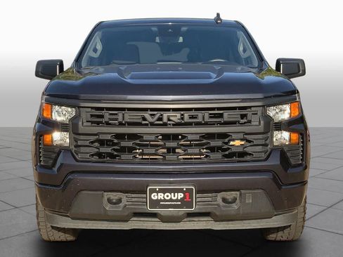 Used 2023 Chevrolet Silverado 1500 Custom w/ LPO, Dark Essentials Package RWD image 4