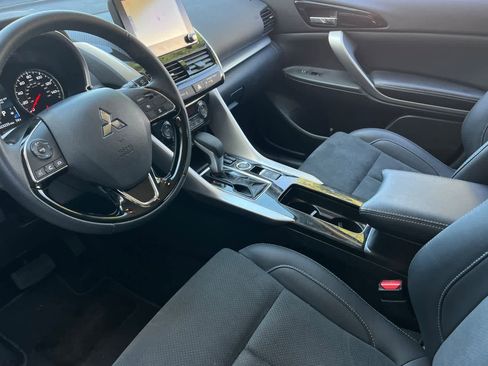 Used 2025 Mitsubishi Eclipse Cross SE image 14