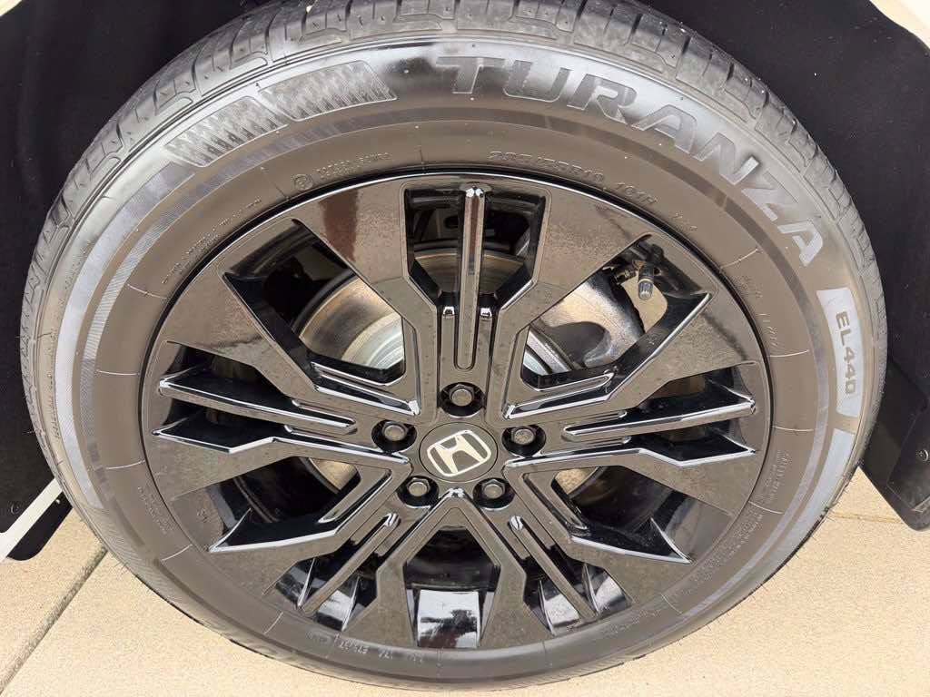 Used 2025 Honda Odyssey Sport-L image 25