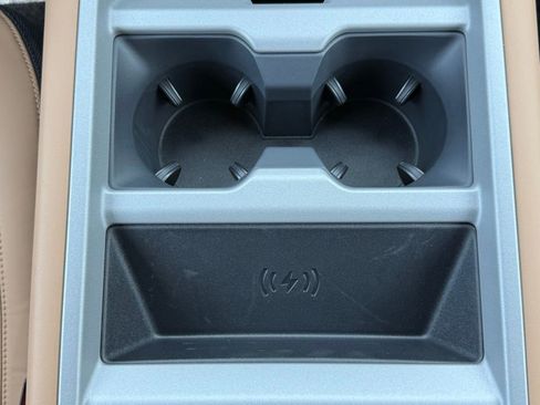 New 2026 Land Rover Defender 130 V8 AWD/4WD image 21