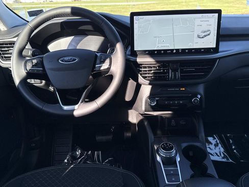 Used 2024 Ford Escape Active w/ Tech Pack #1 image 2