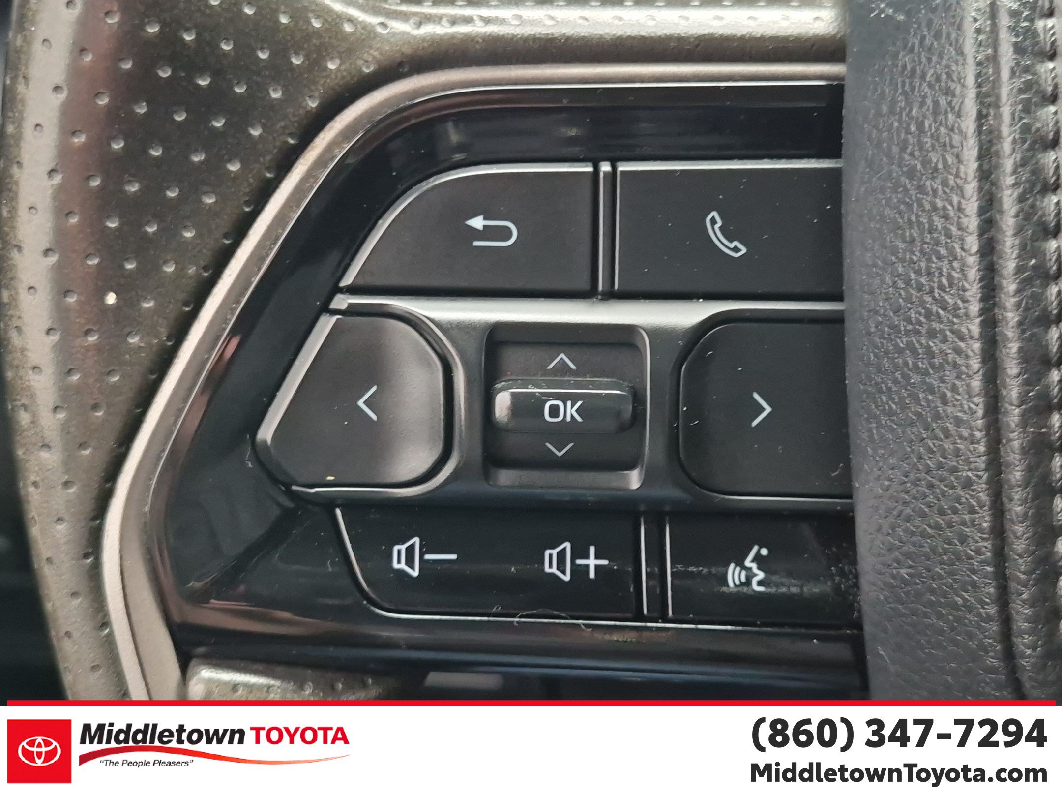 Used 2024 Toyota Tundra SR5 AWD/4WD image 19