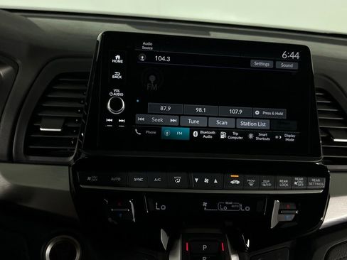 Used 2025 Honda Odyssey EX-L image 17