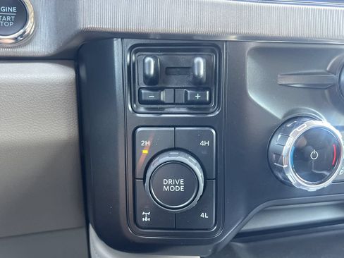 New 2027 Ford F250 Platinum w/ Platinum Plus Package AWD/4WD image 7