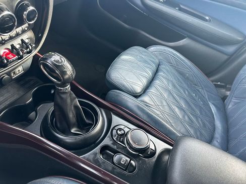 Used 2018 MINI Cooper Clubman w/ Cold Weather Package image 21