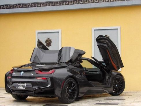 Used 2019 BMW i8 Roadster image 18