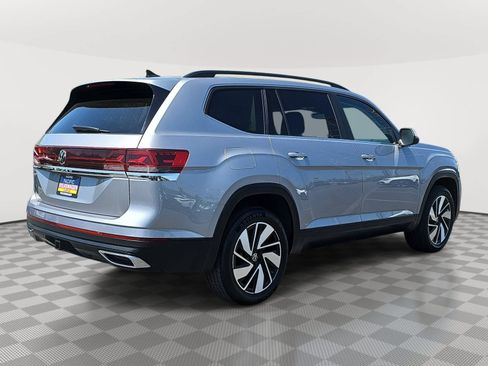 Used 2024 Volkswagen Atlas SE FWD image 5