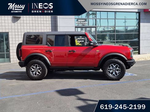 Used 2024 Ford Bronco Badlands AWD/4WD image 5