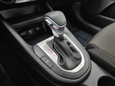 Used 2024 Kia Forte LXS FWD image 12