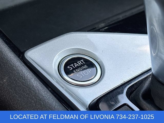 Used 2024 Nissan Altima 2.5 SV FWD image 16