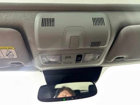 Used 2018 Mitsubishi Outlander Sport SEL image 24