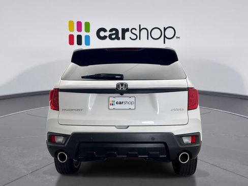 Used 2023 Honda Passport EX-L image 4