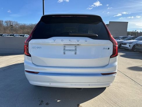 New 2026 Volvo XC90 B6 Ultra image 6