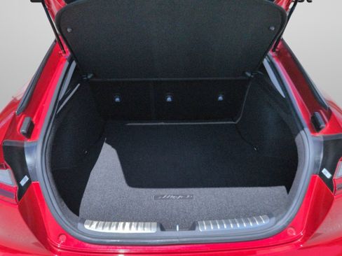 Used 2019 Kia Stinger Premium RWD image 17