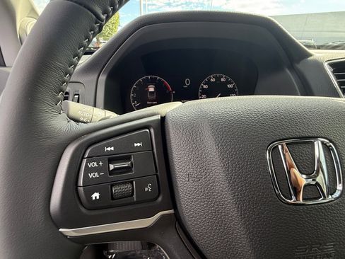 New 2026 Honda Ridgeline RTL image 12