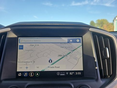 Used 2024 GMC Terrain Denali w/ Denali Premium Package image 31